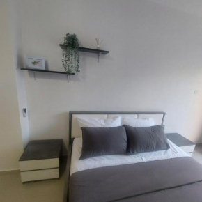 Modern Studio apartment Armonia Court